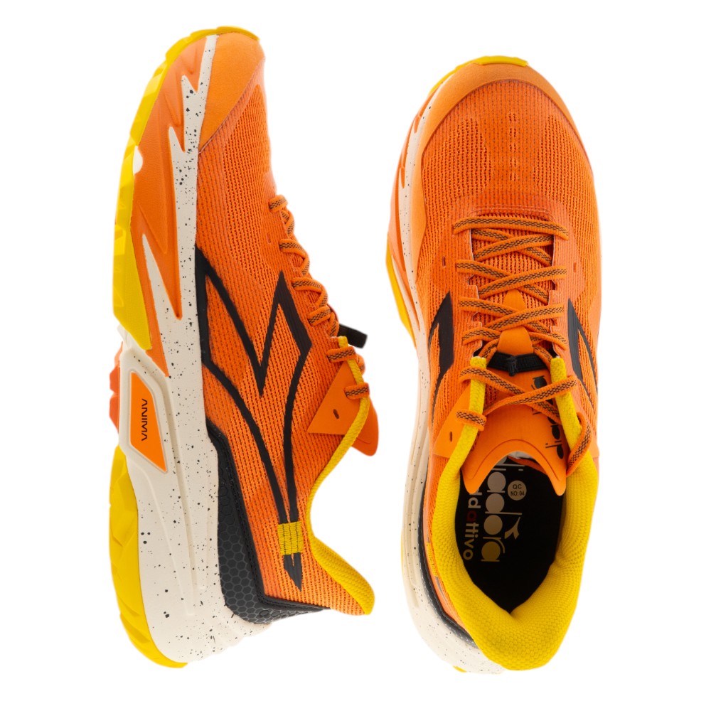 DIADORA deportivas naranja - foto 2