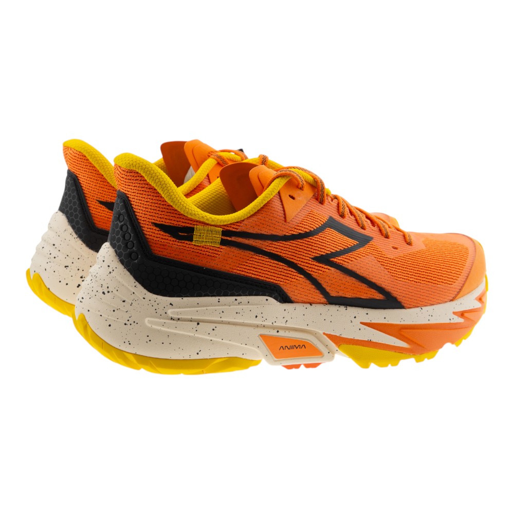 DIADORA deportivas naranja - foto 4